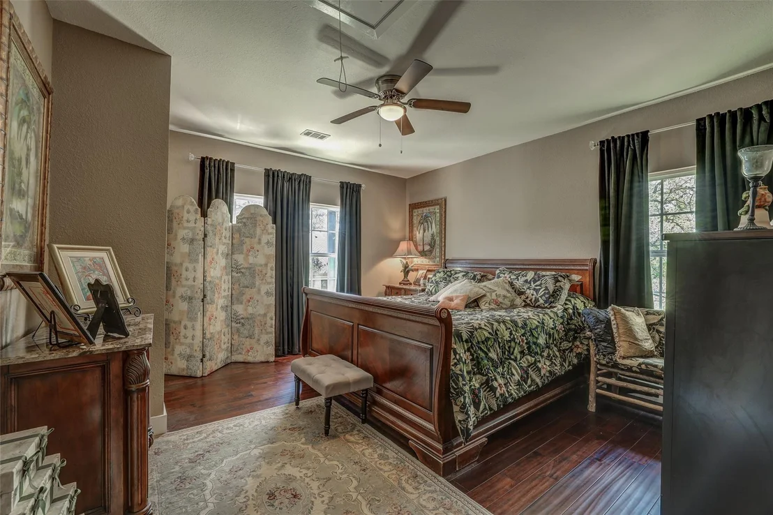 Photo of 16909 Westview TRL
