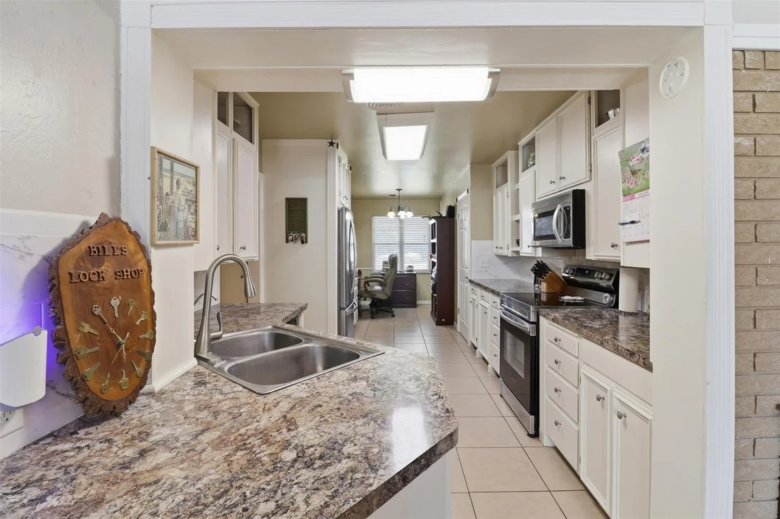 Photo of 241 Hilltop DR