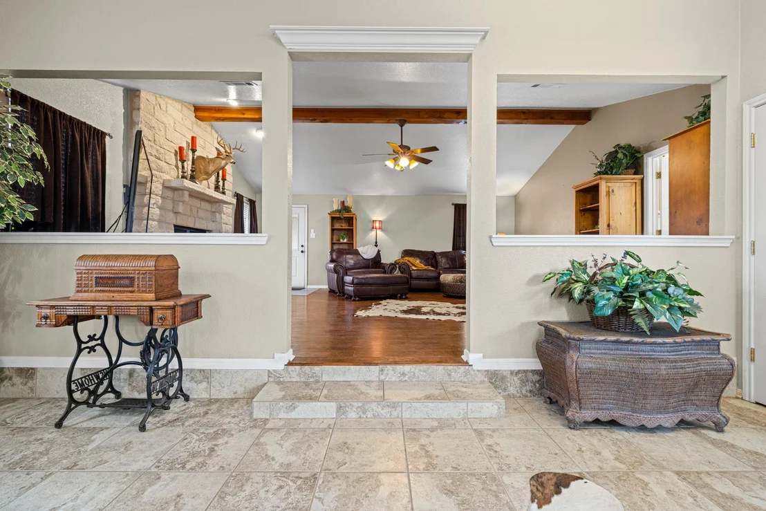 Photo of 207 County Road 4492