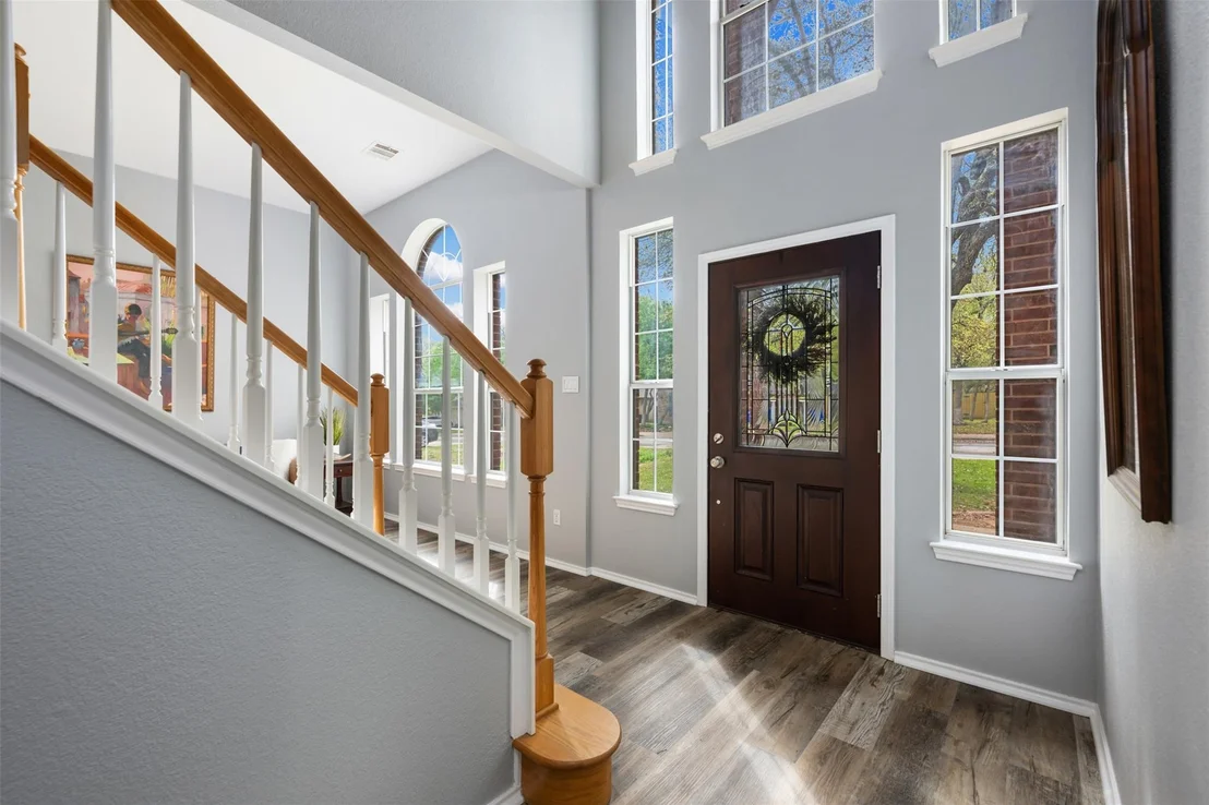 Photo of 1107 Sugarberry DR