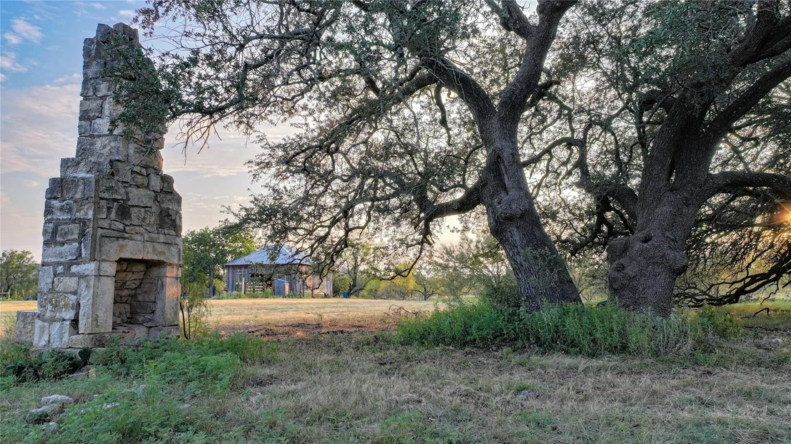 Photo of 2562 County Road 2315