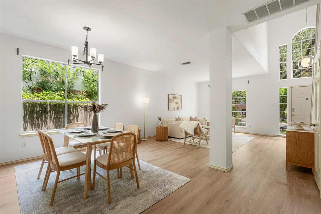 Photo of 7516 Windrush DR