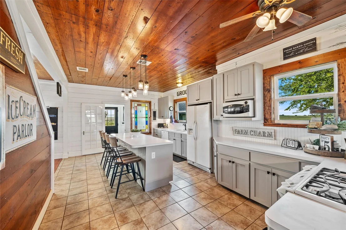 Photo of 281 Ging RD