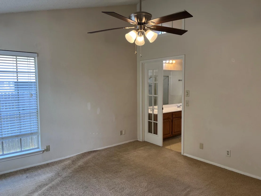 Photo of 1013 Forest TRL