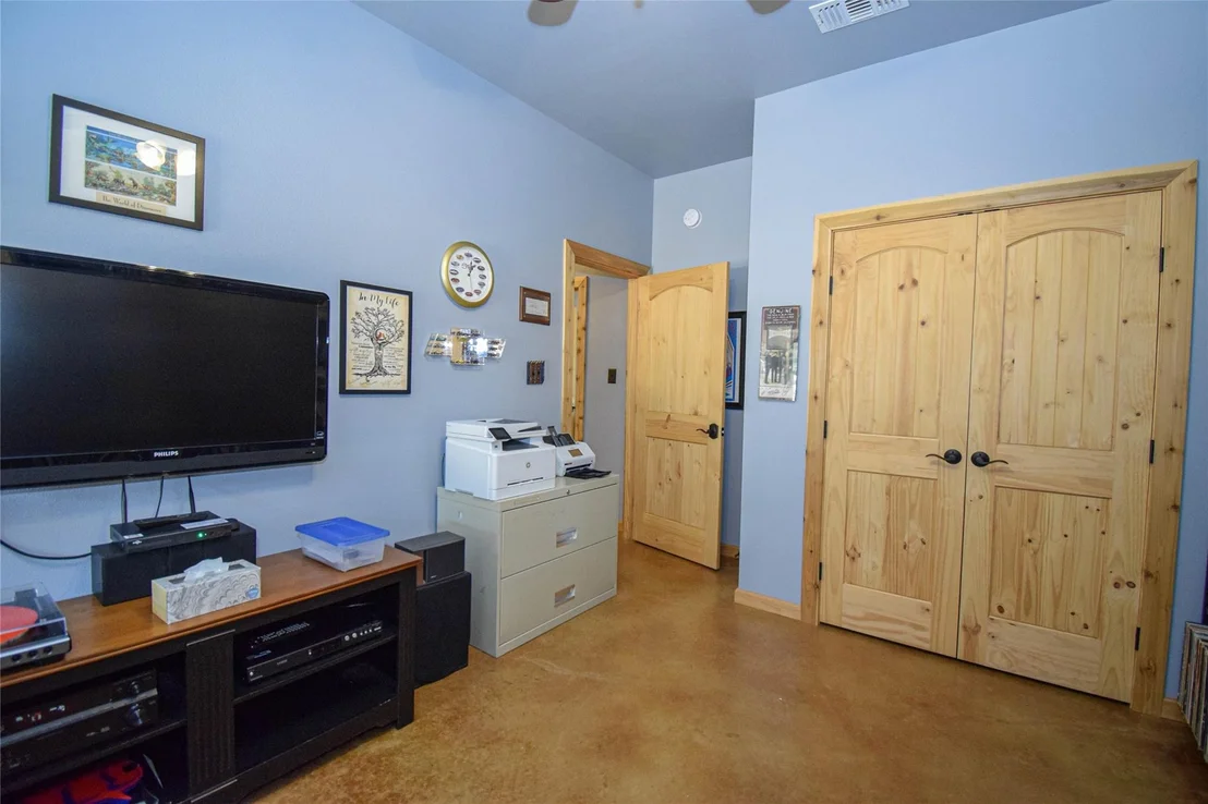 Photo of 358 W County Road 3069