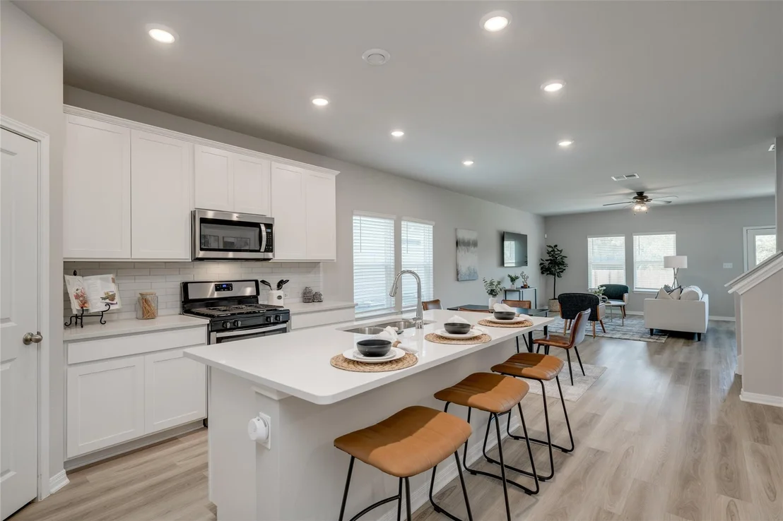 Photo of 909 Bright Gemstone WAY