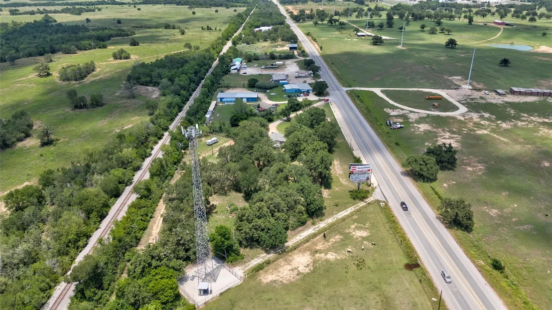 Photo of 1162 N State Highway 95