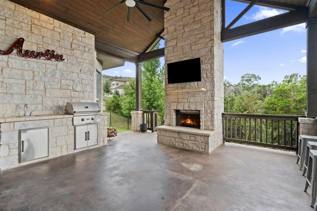 Photo of 624 Anfield CIR