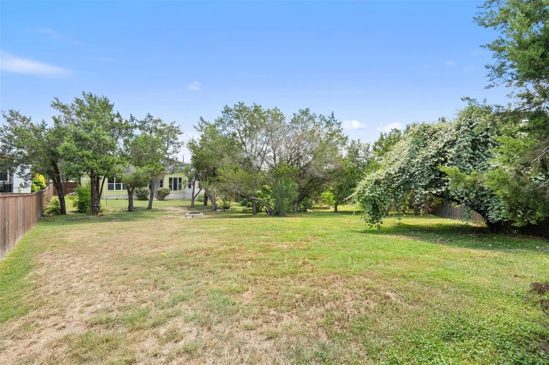 Photo of 17213 Oak Cliff CIR