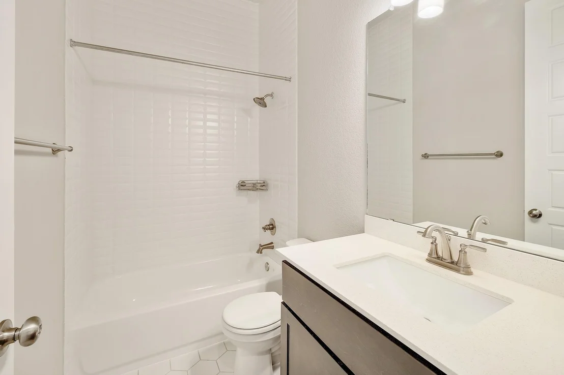 Photo of 1612 Indian Apple WAY