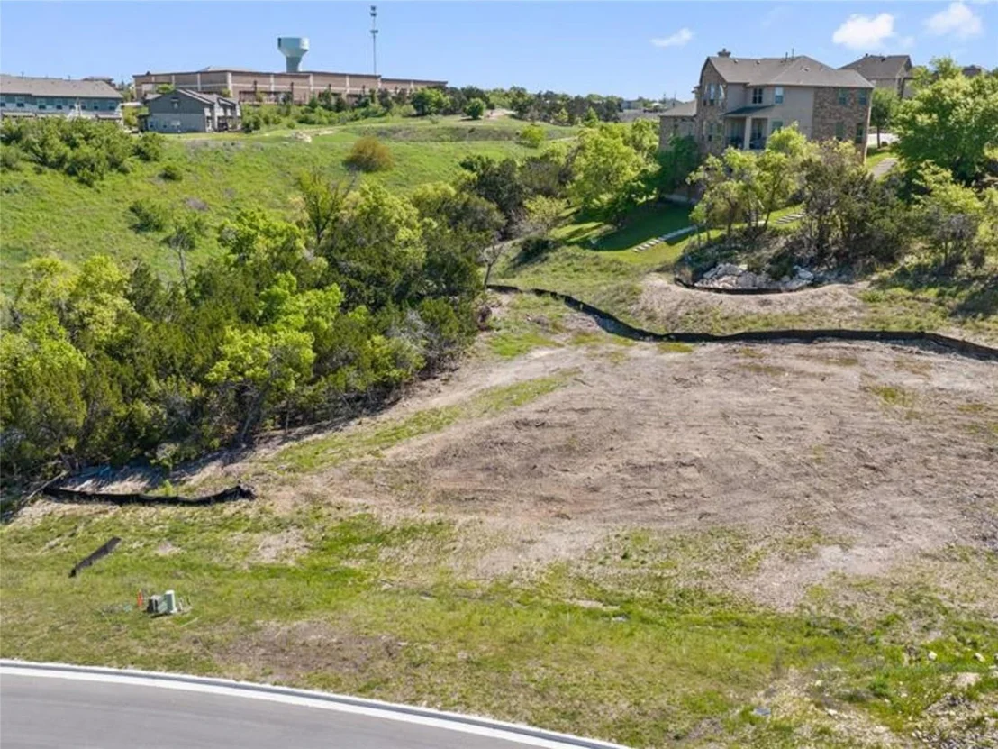 Photo of 1724 Long Bow DR