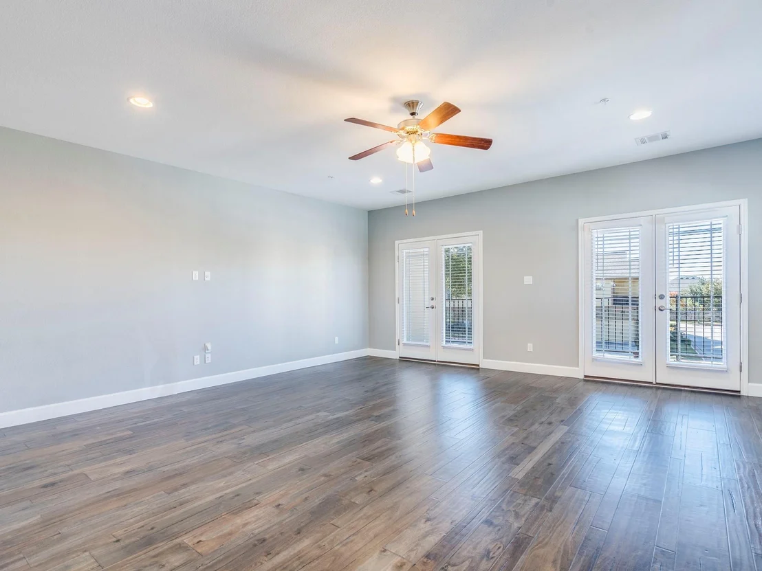 Photo of Unit 1903 at 2930 Grand Oaks LOOP