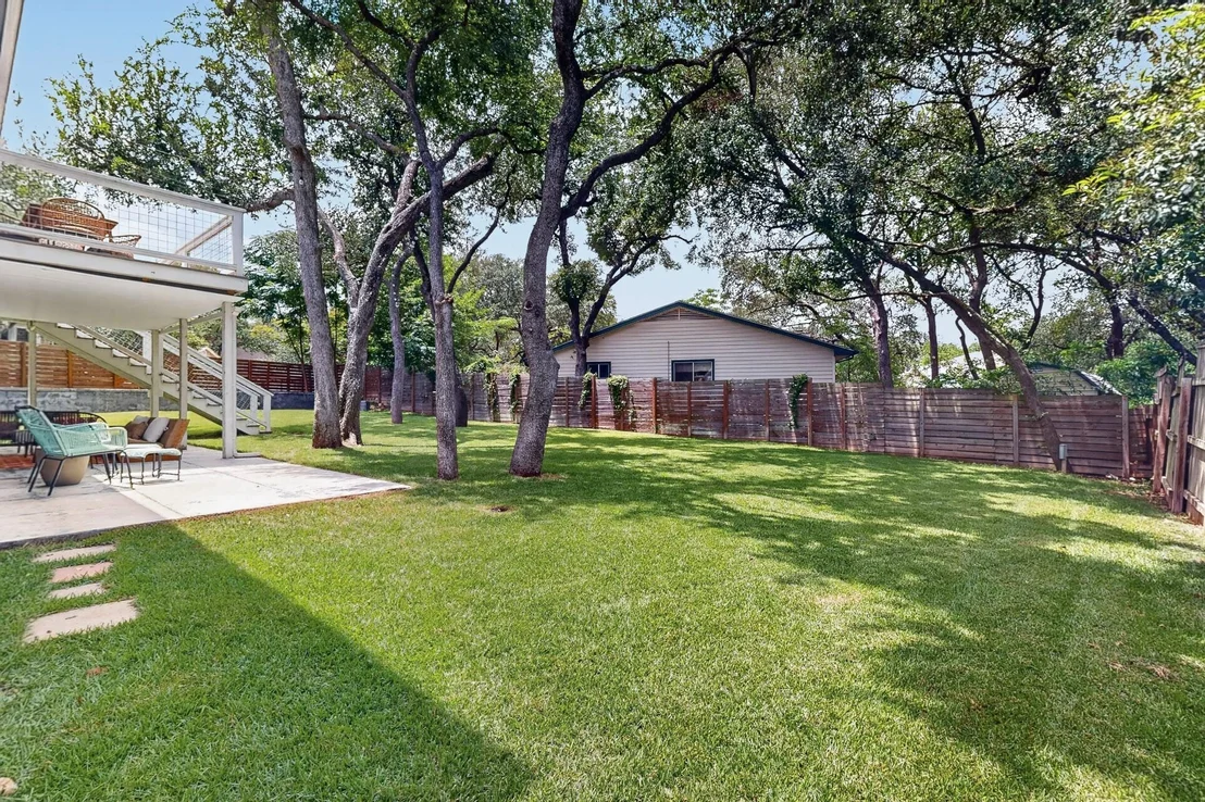 Photo of 7402 Gaines Mill LN