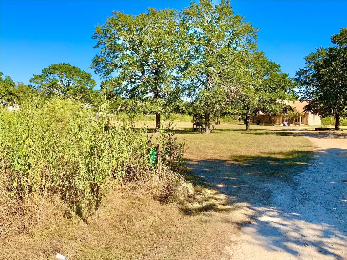 Photo of 289 Flaming Oak DR