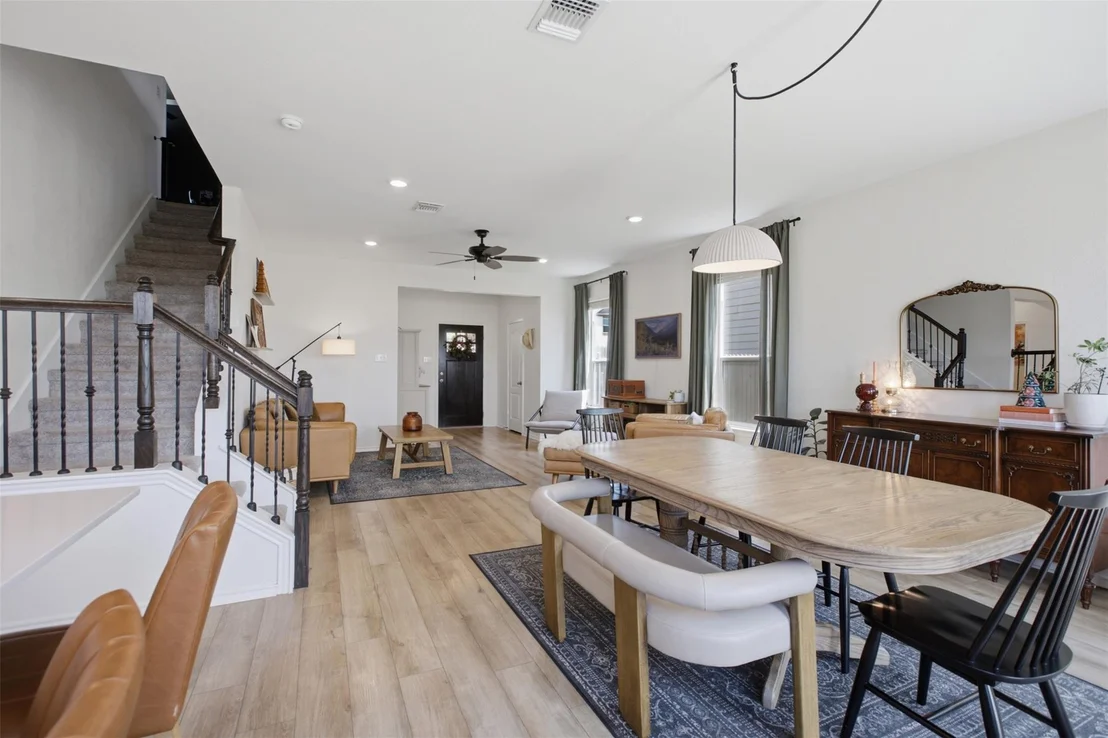 Photo of 110 Sweet Autumn DR