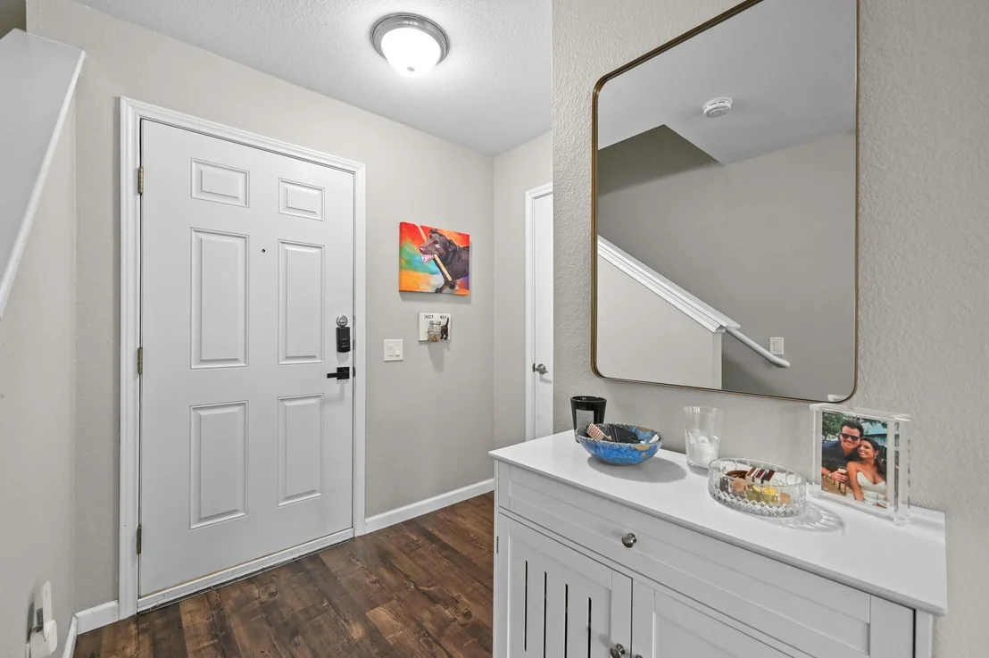 Photo of 1414 Strickland DR