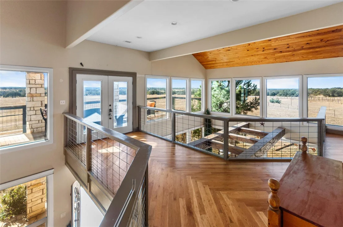 Photo of 6588 Starks RD