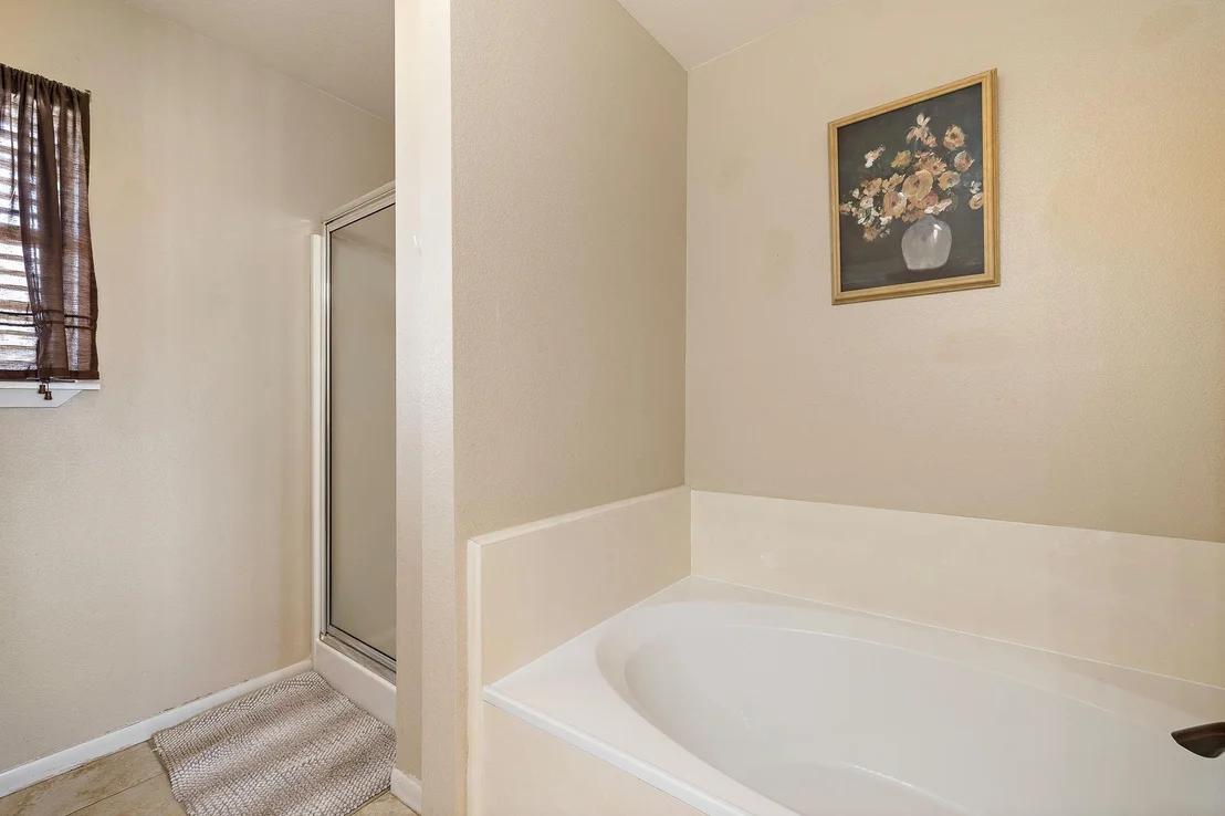Photo of 851 County Road 454 RD
