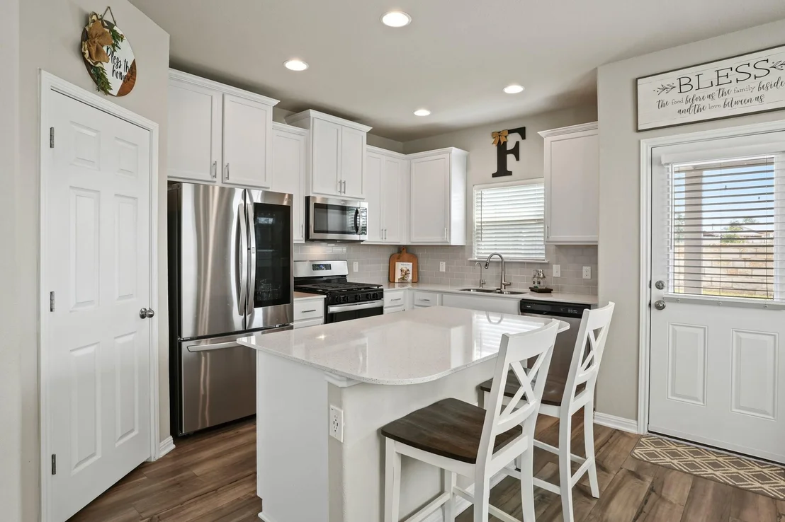 Photo of 121 Audie Murphy DR