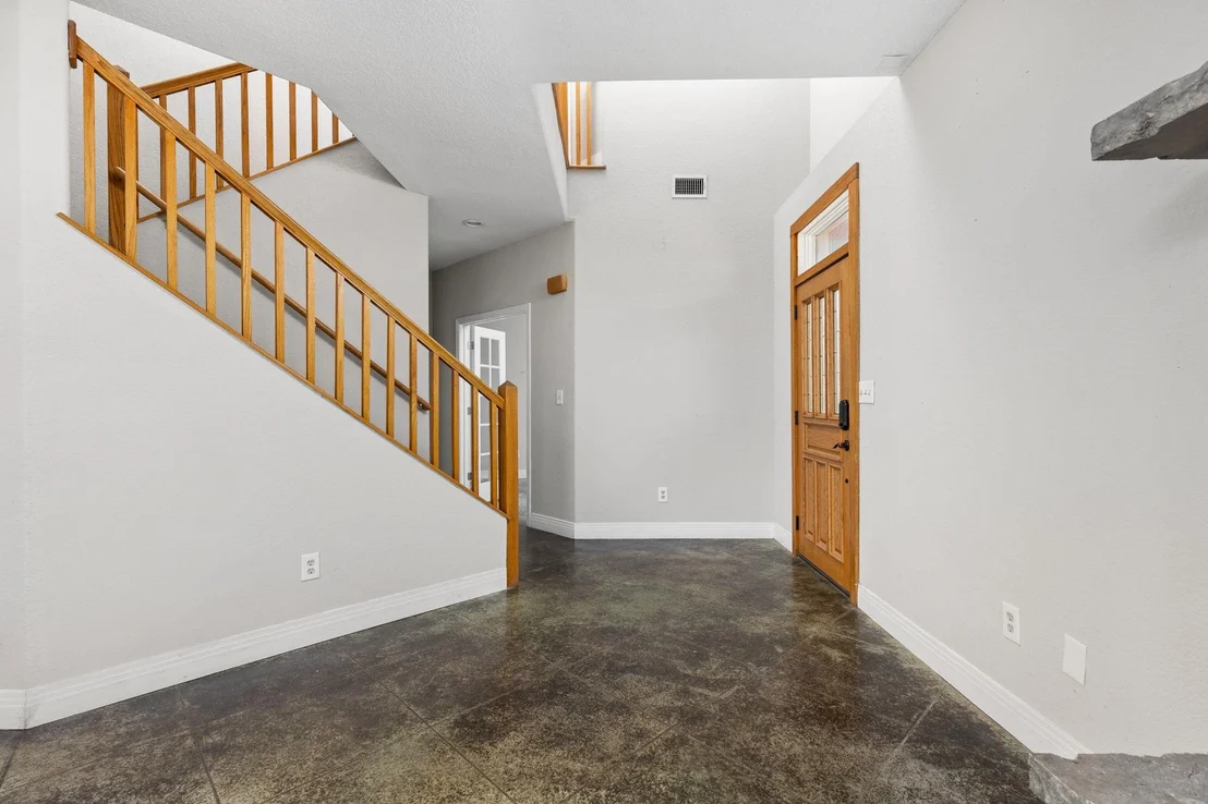 Photo of 2203 Lindell Ave