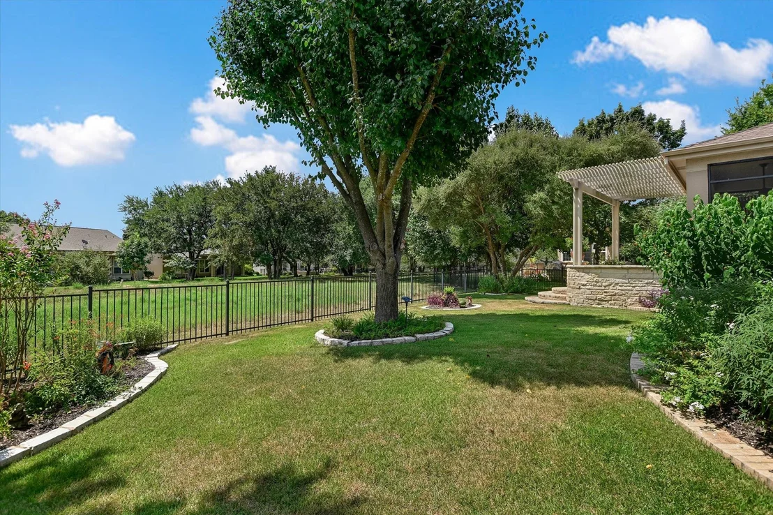 Photo of 304 Deer Meadow CIR