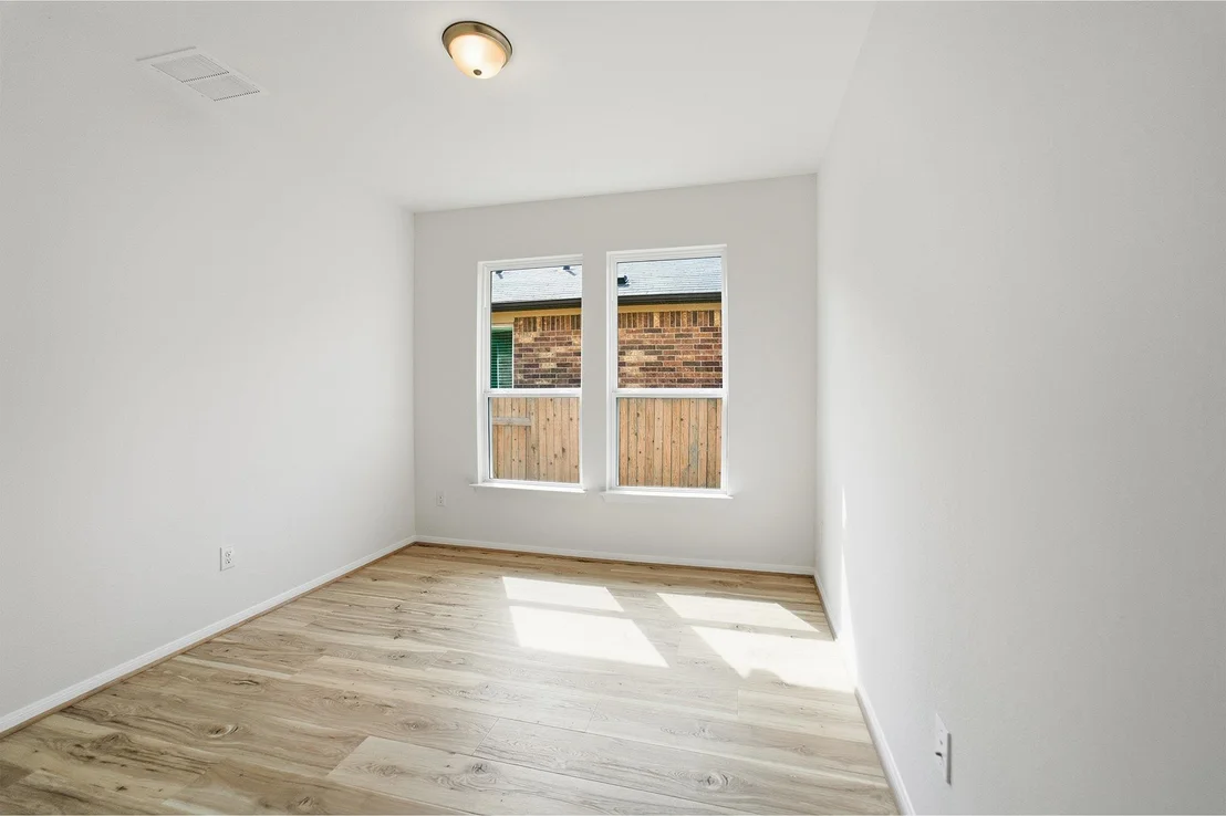 Photo of 359 Grey Leaf RD