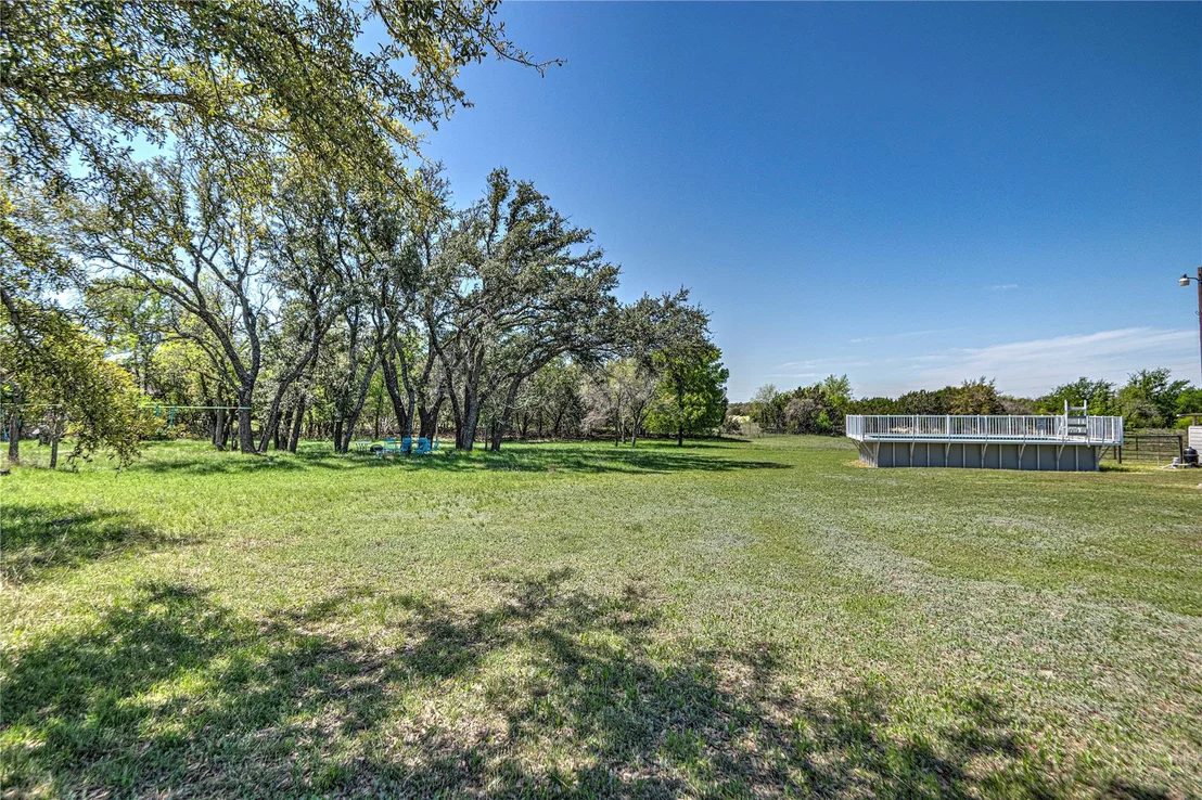 Photo of 1301 Oak Spring RD