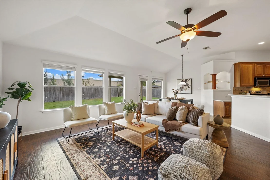 Photo of 912 Abbeyglen Castle DR