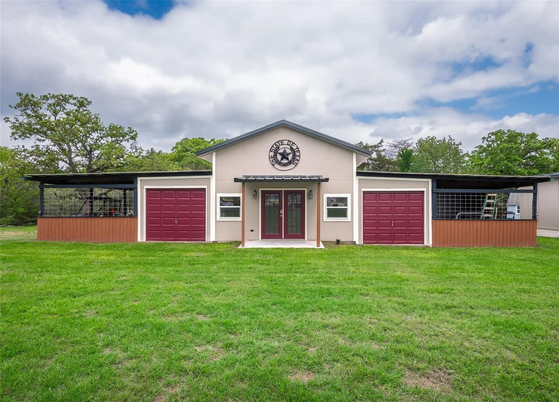 Photo of 279 Highline DR