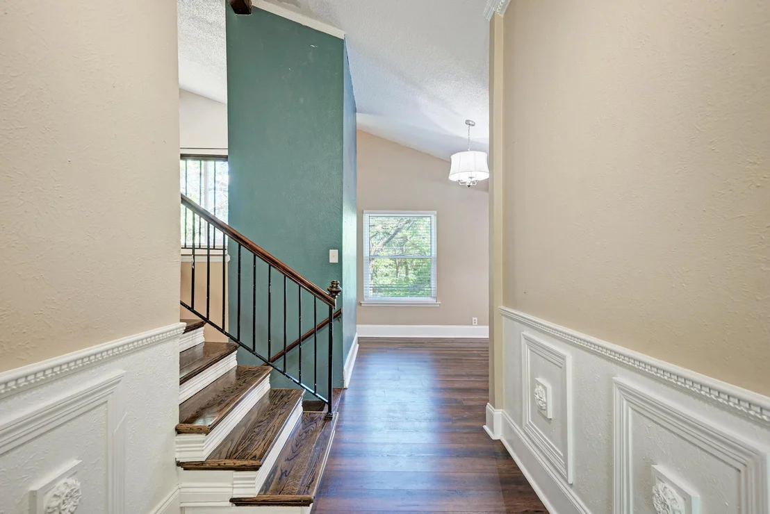 Photo of 2505 Linwood RD