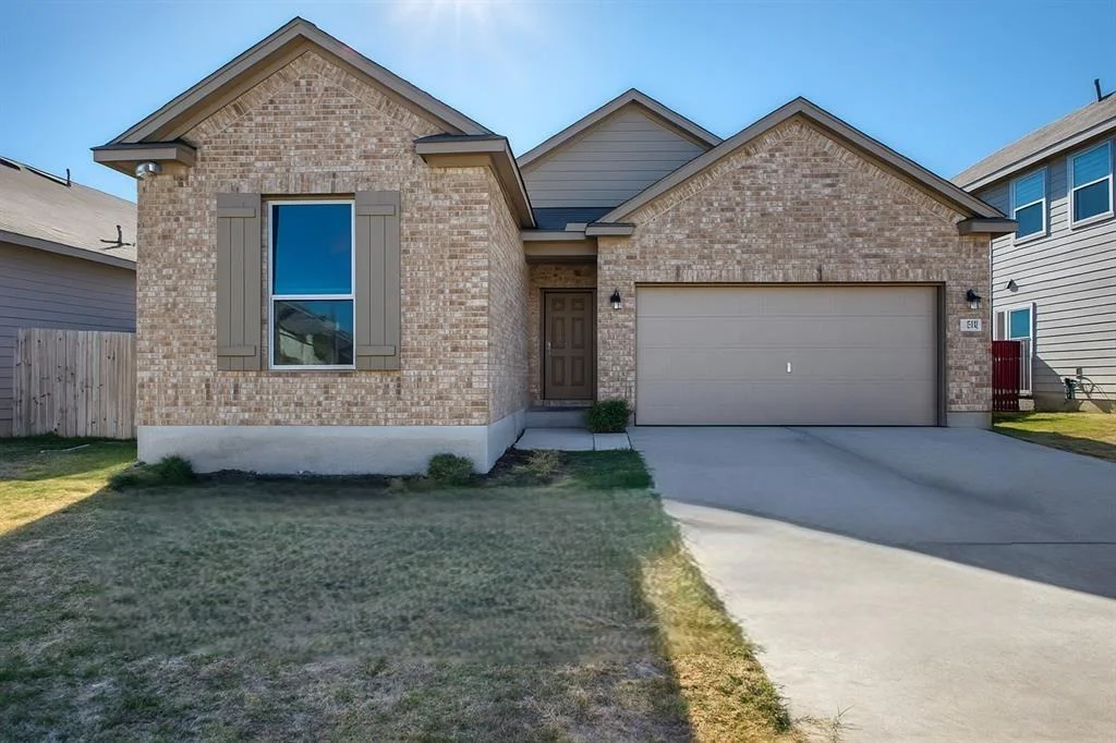 Photo of 211 Pitkin DR