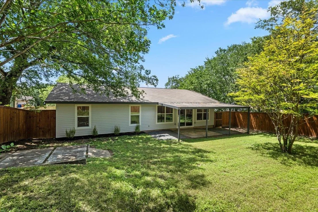 Photo of 5204 Emerald Forest DR
