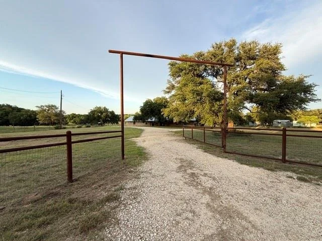 Photo of 1378 County Road 1045