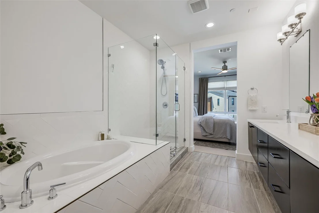 Photo of 4609 Unity CIR