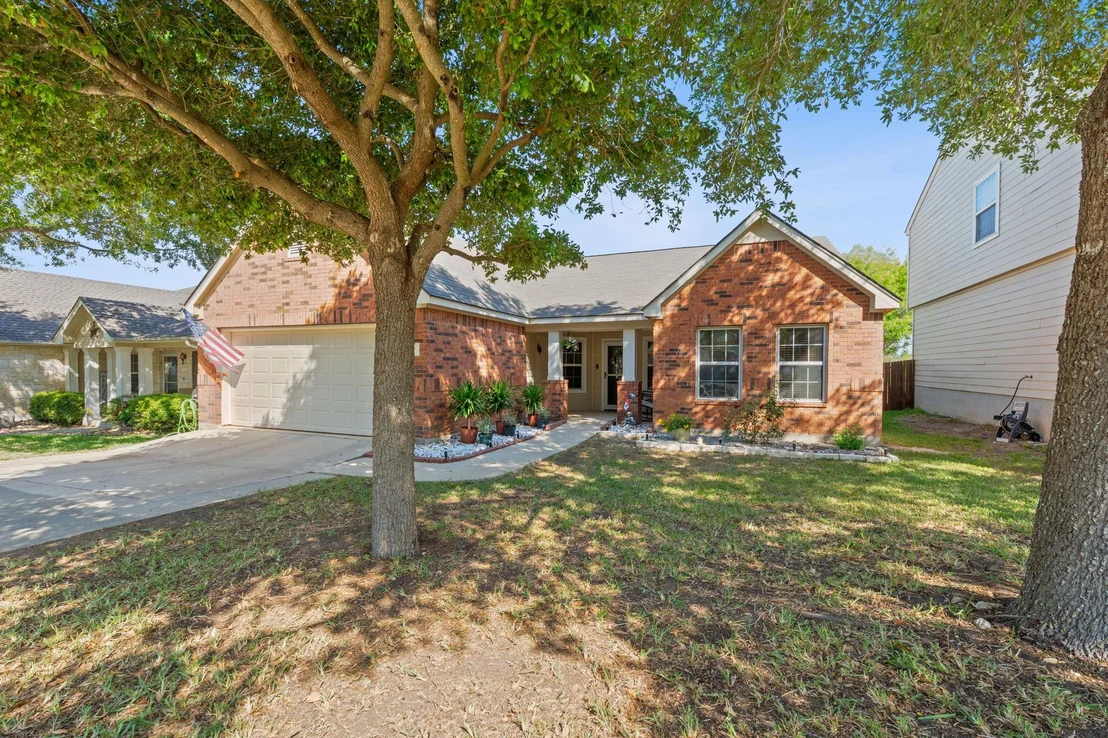 Photo of 146 Carnousty DR