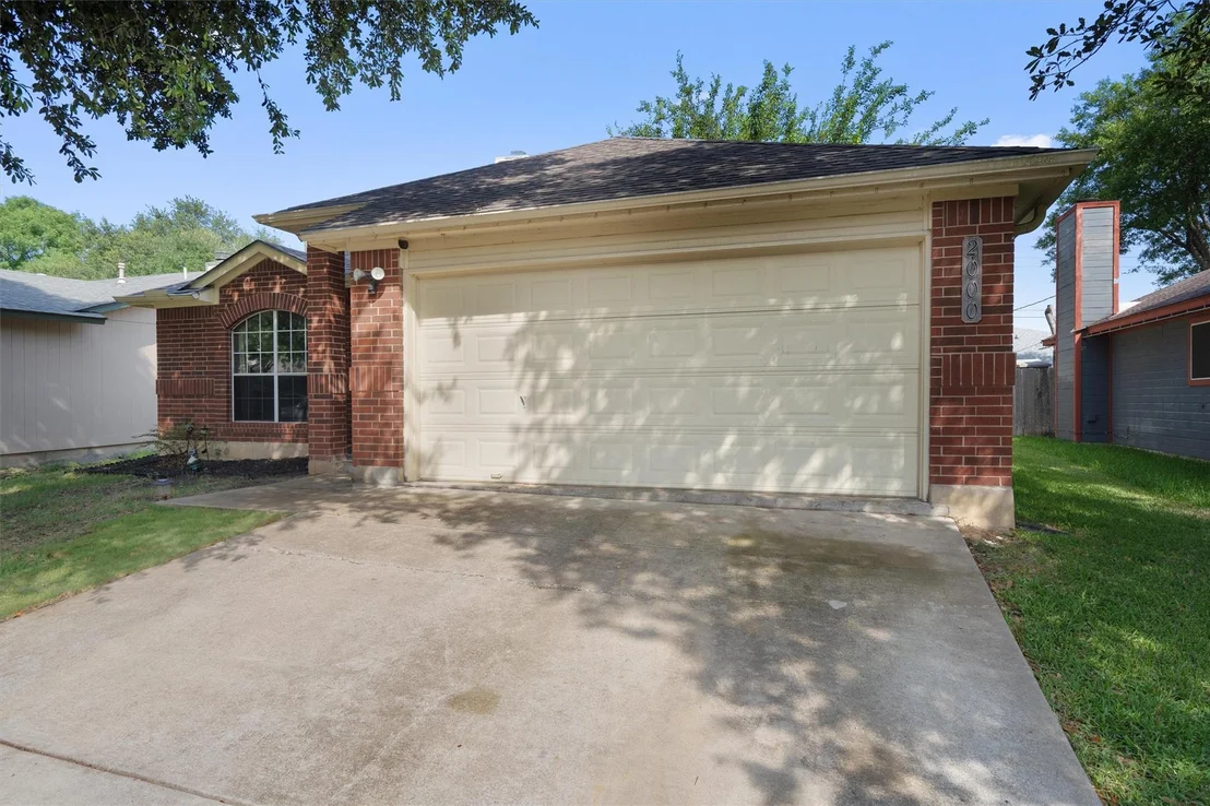 Photo of 2000 Holly Springs DR