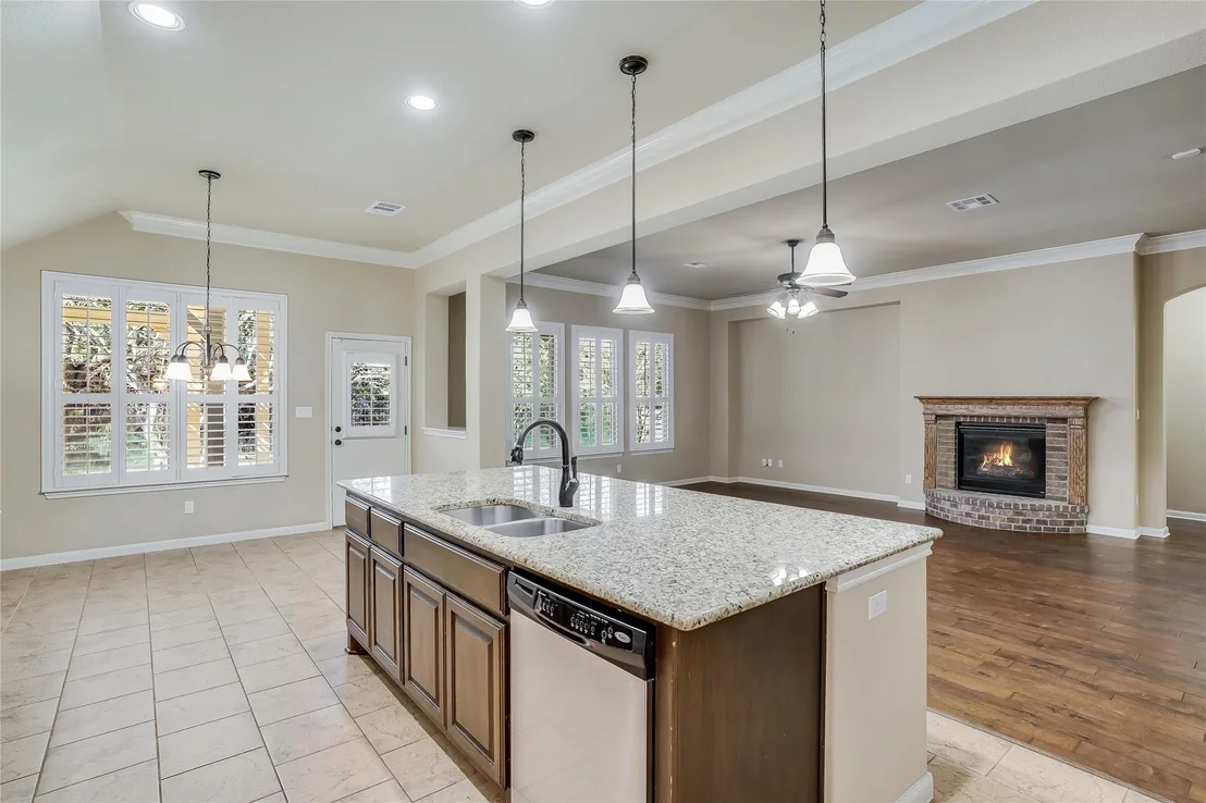 Photo of 140 Grapevine CT