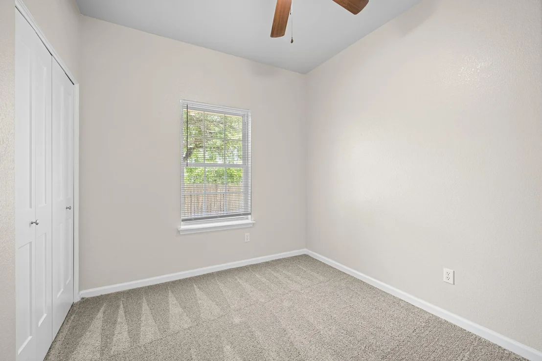 Photo of 837 Eagles WAY