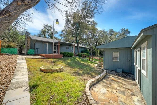 Photo of 5600 Lakeview DR