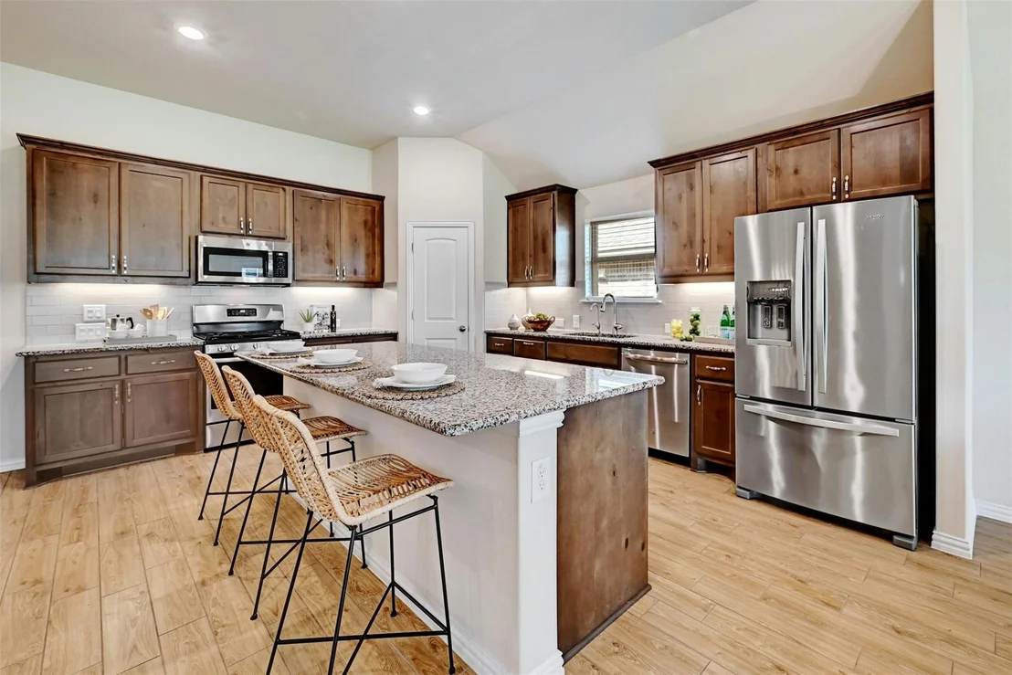 Photo of 638 Stonewood LN