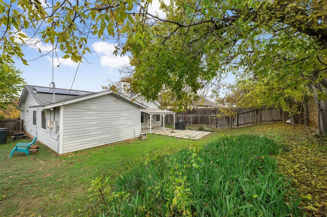 Photo of 711 Broken Bow DR