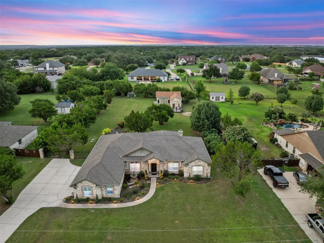 Photo of 212 Bronco BLVD