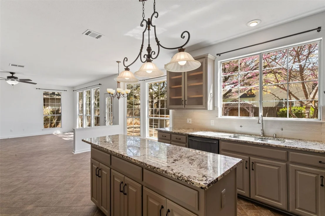 Photo of 904 Shannon Meadow TRL