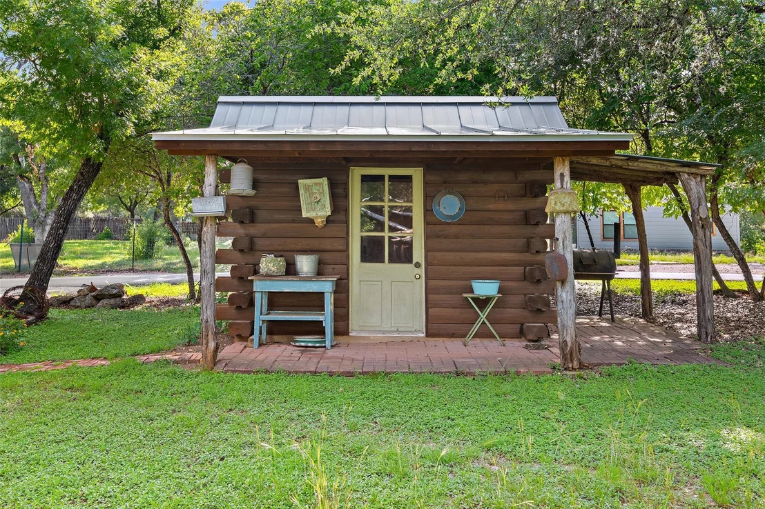 Photo of 301 Wilson Creek CIR
