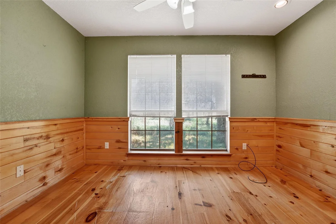 Photo of 203 Oxbow TRL