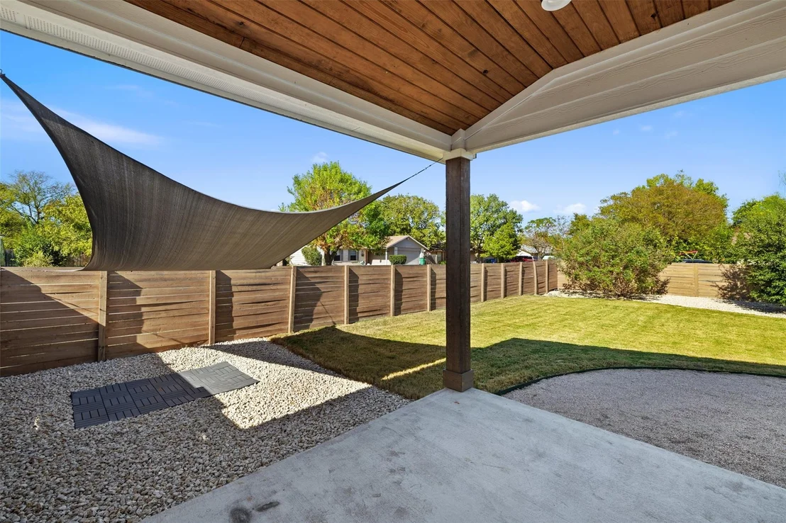 Photo of 704 Poe CIR
