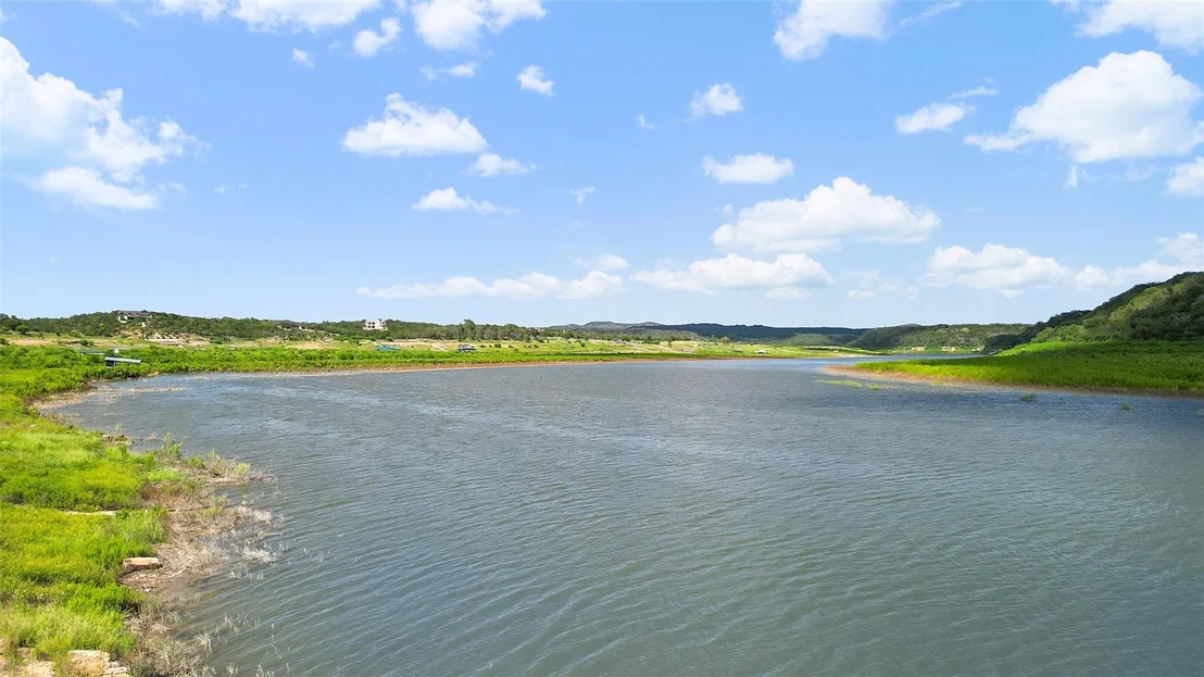 Photo of 107 Lake View DR