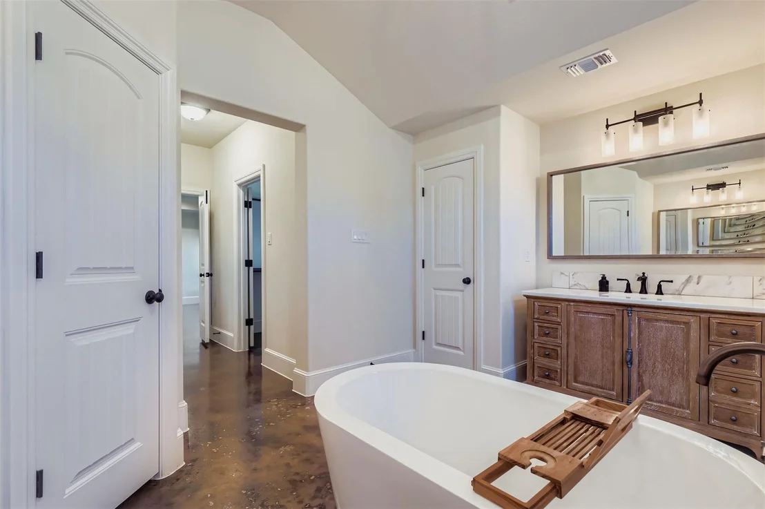 Photo of 315 Bluestem CV