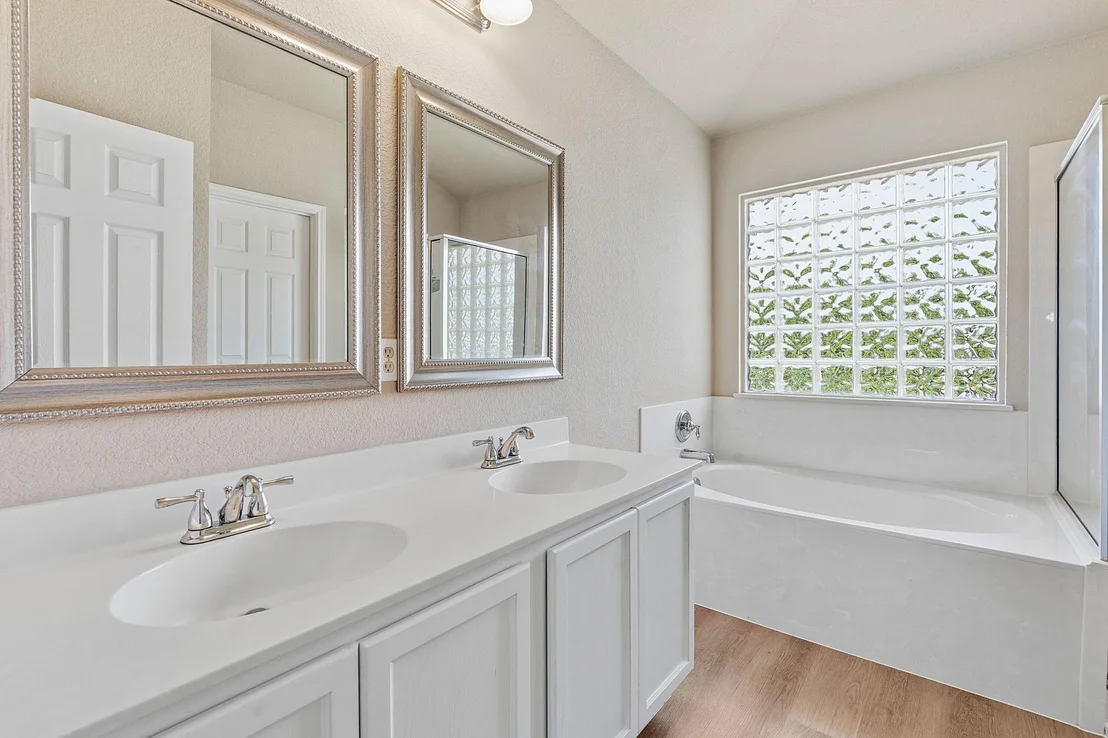 Photo of 601 Brazos Bend DR