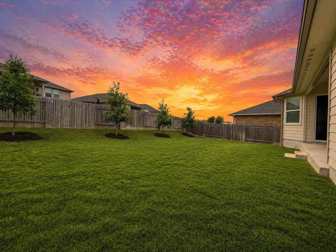 Photo of 307 Cathedral Mountain DR